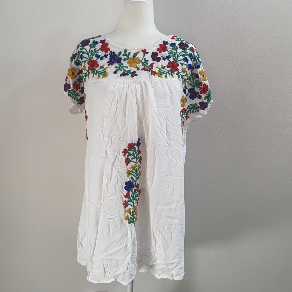 Shoreline White Embroidered Dress Sz XL
